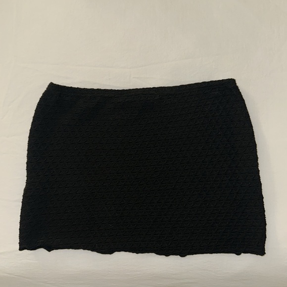 Urban Outfitters Mini Skirt - Picture 3 of 3